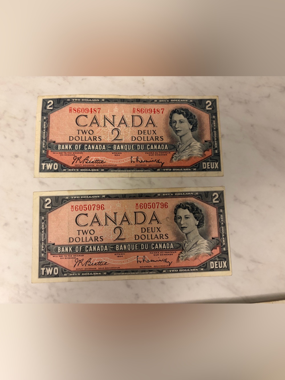 1954 set - Canada Two Dollar Banknotes